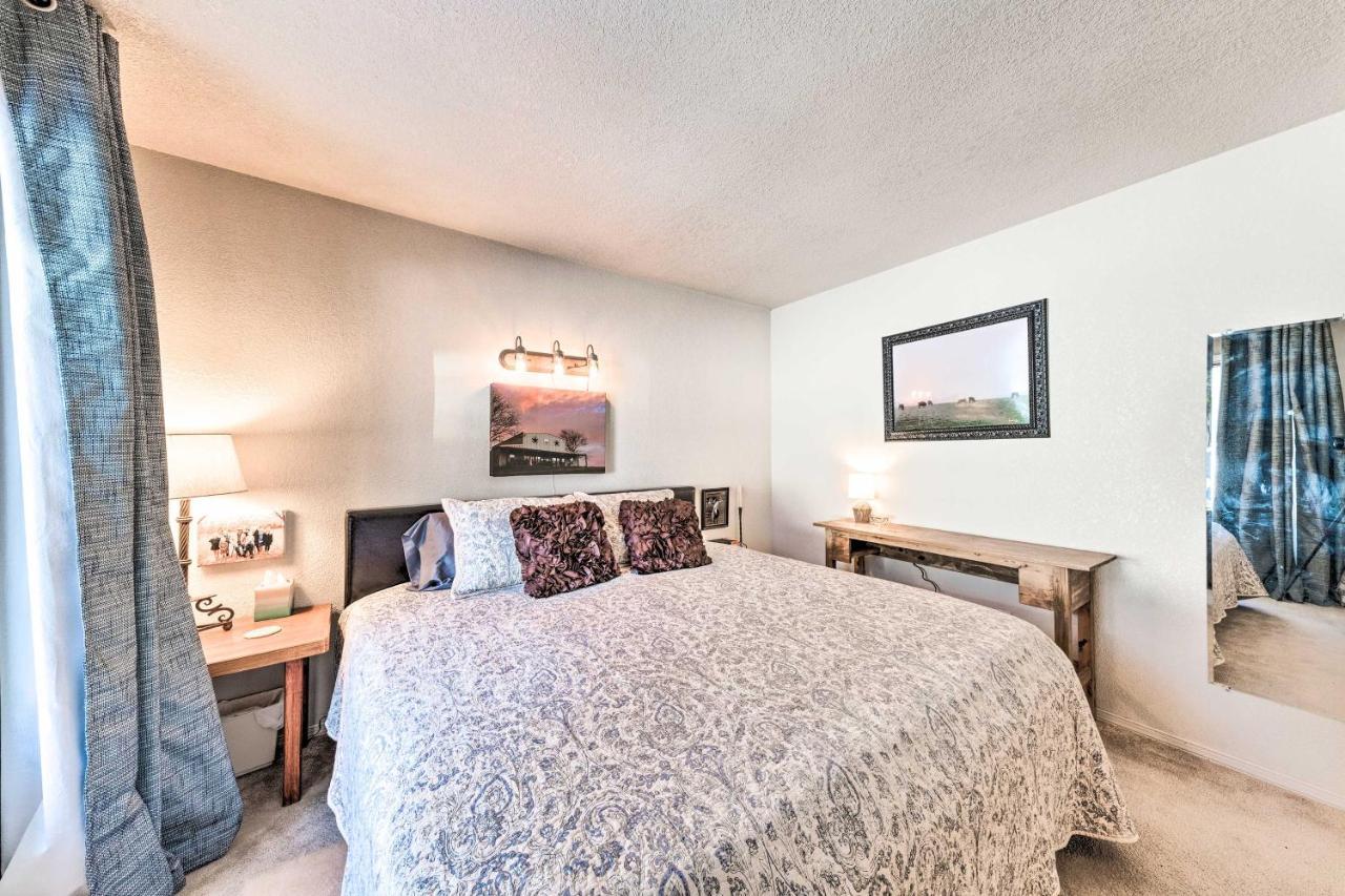 Bright Cloudcroft Condo With Game Room And Deck! Экстерьер фото